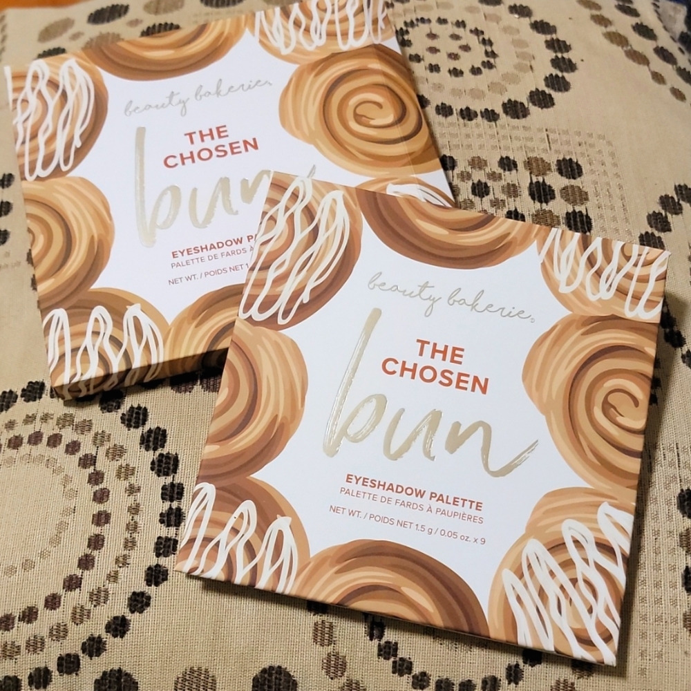 Beauty Bakerie The Chosen Bun Eyeshadow Palette